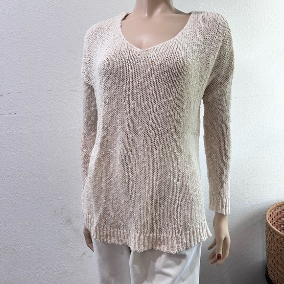 Essentials Cream V neck Sweater - Picture 15 of 16
